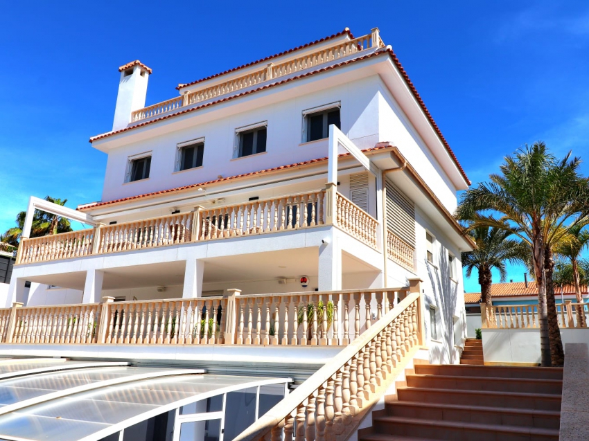 Вторичная недвижимость · Вилла класса люкс Orihuela costa · Dehesa de Campoamor