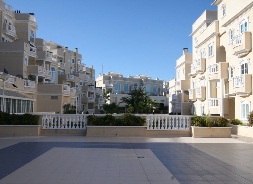 Sale - Apartment/Flat - Guardamar