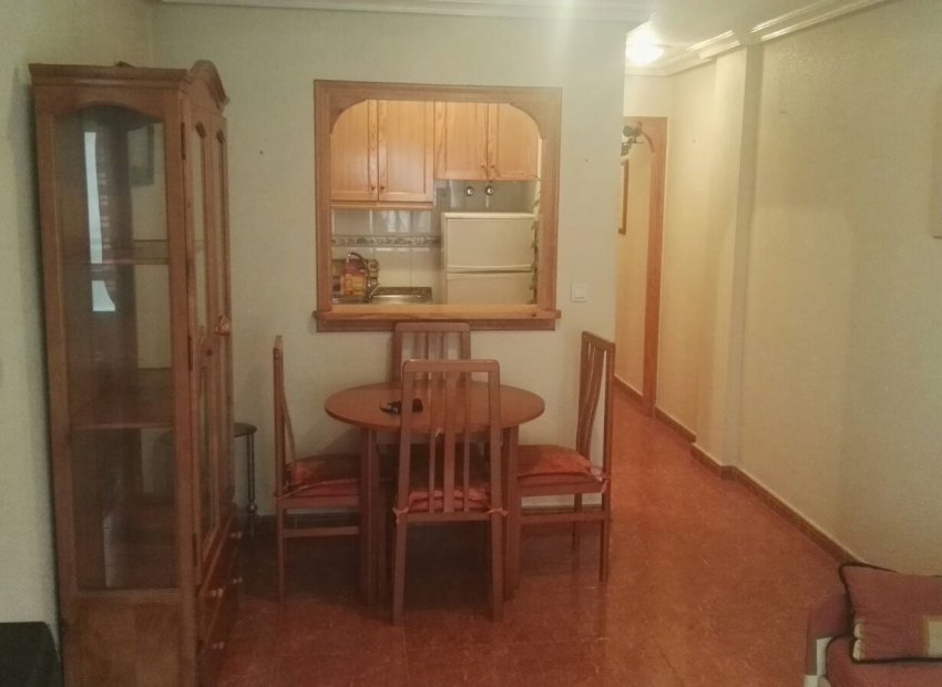 Sale - Apartment/Flat - Torrevieja - Centro Ciudad