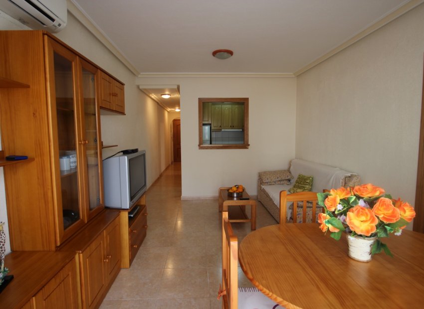 Sale - Apartment/Flat - Torrevieja - Centro Ciudad