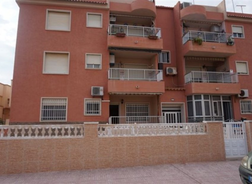 Sale - Apartment/Flat - Torrevieja - La Mata