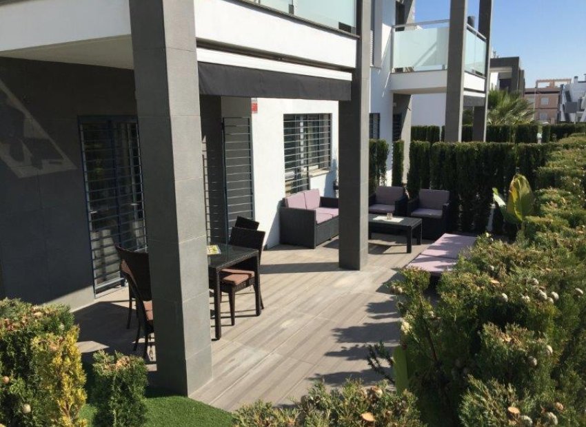 Sale - Apartment/Flat - Torrevieja - Punta Prima