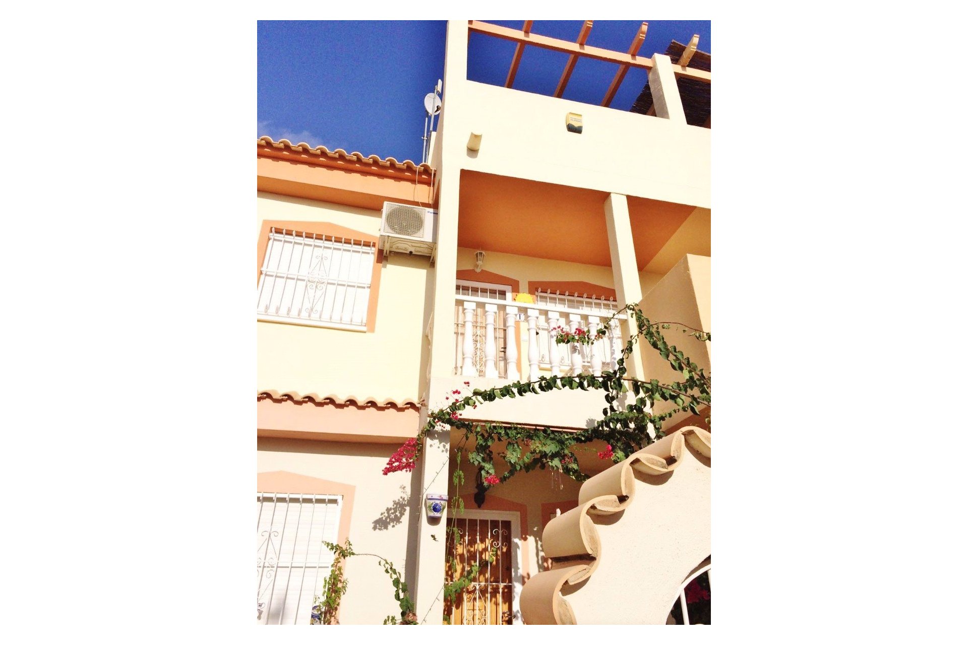 Sale - Townhouse - Orihuela costa - Playa Flamenca