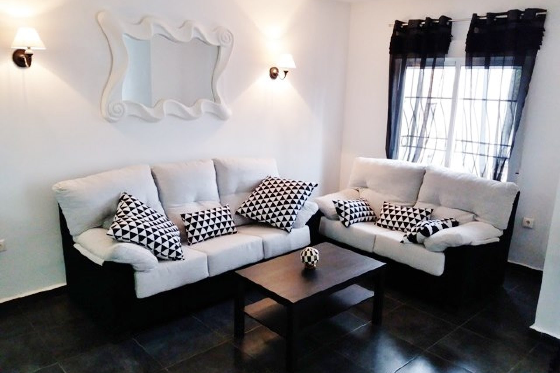 Sale - Townhouse - Torrevieja - Centro Ciudad