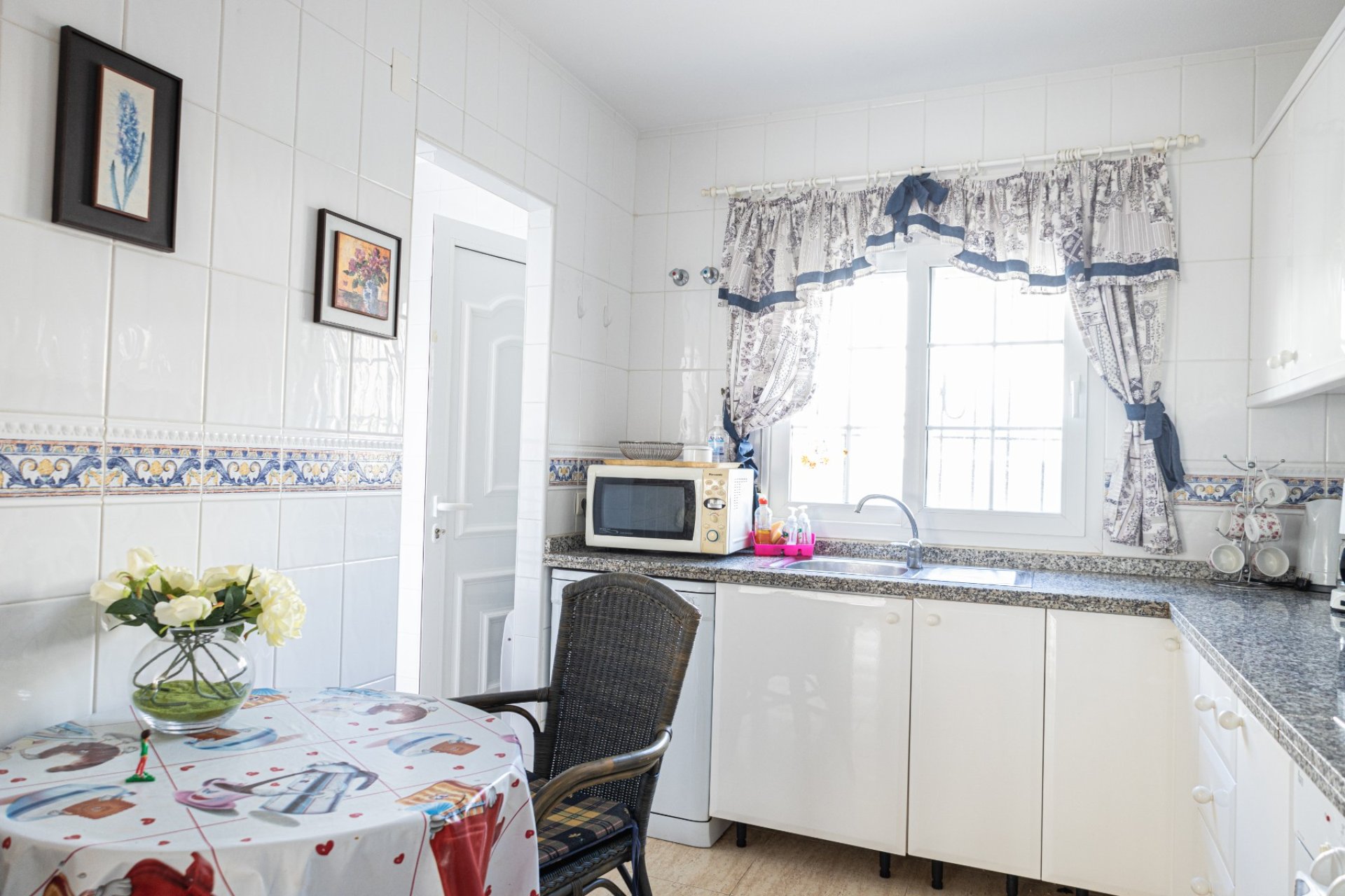 Sale - Villa - Cabo Roig