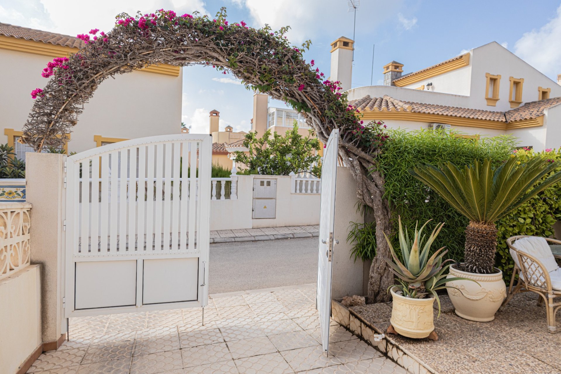 Sale - Villa - Cabo Roig