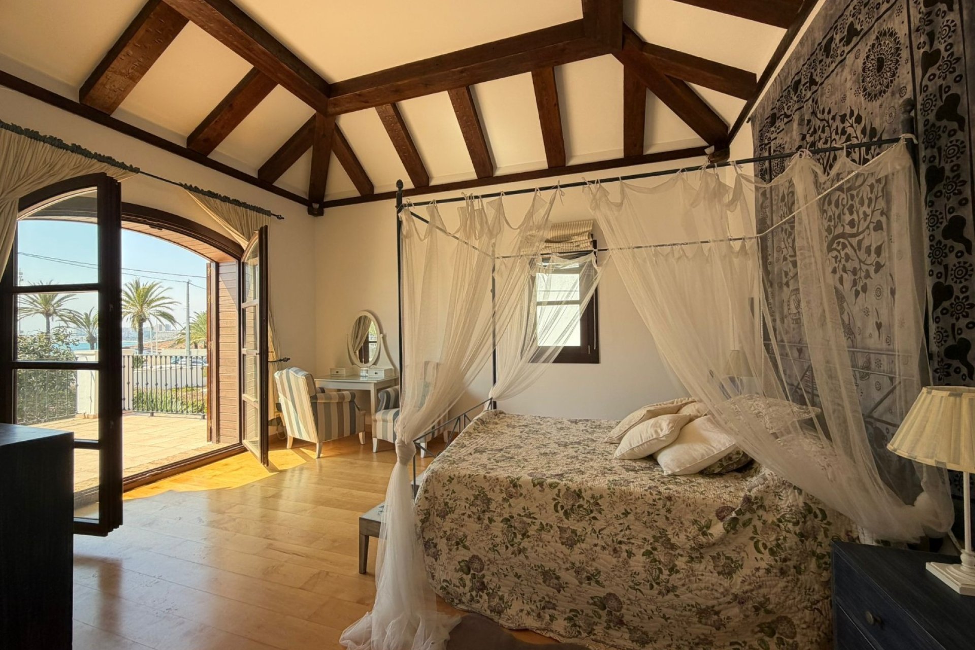 Sale - Villa of luxury - Cabo Roig