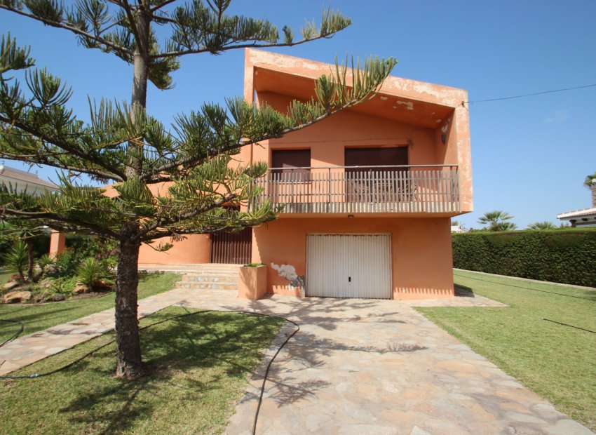 Sale - Villa - Orihuela costa - Cabo Roig