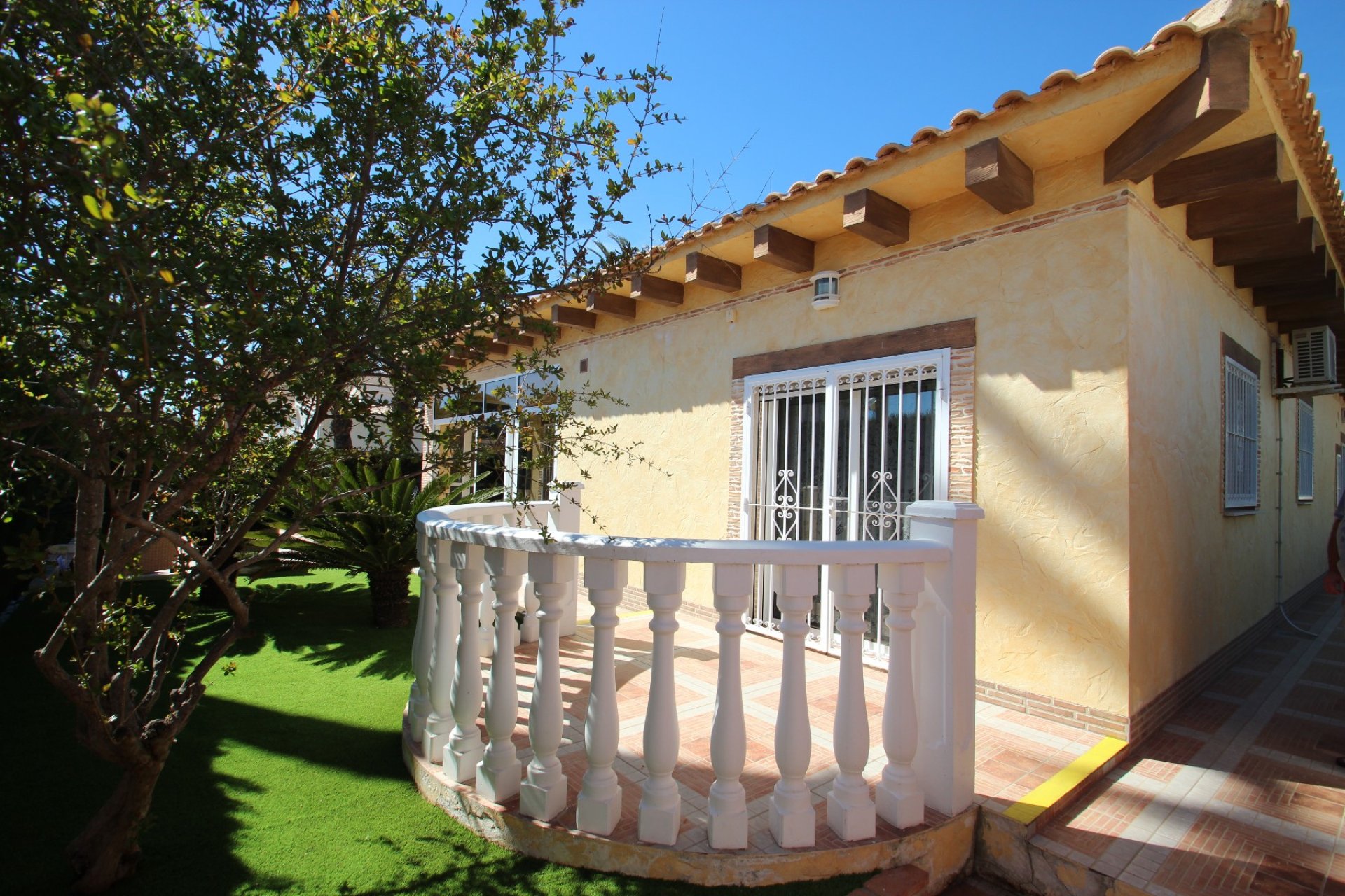 Sale - Villa - Orihuela costa - Cabo Roig