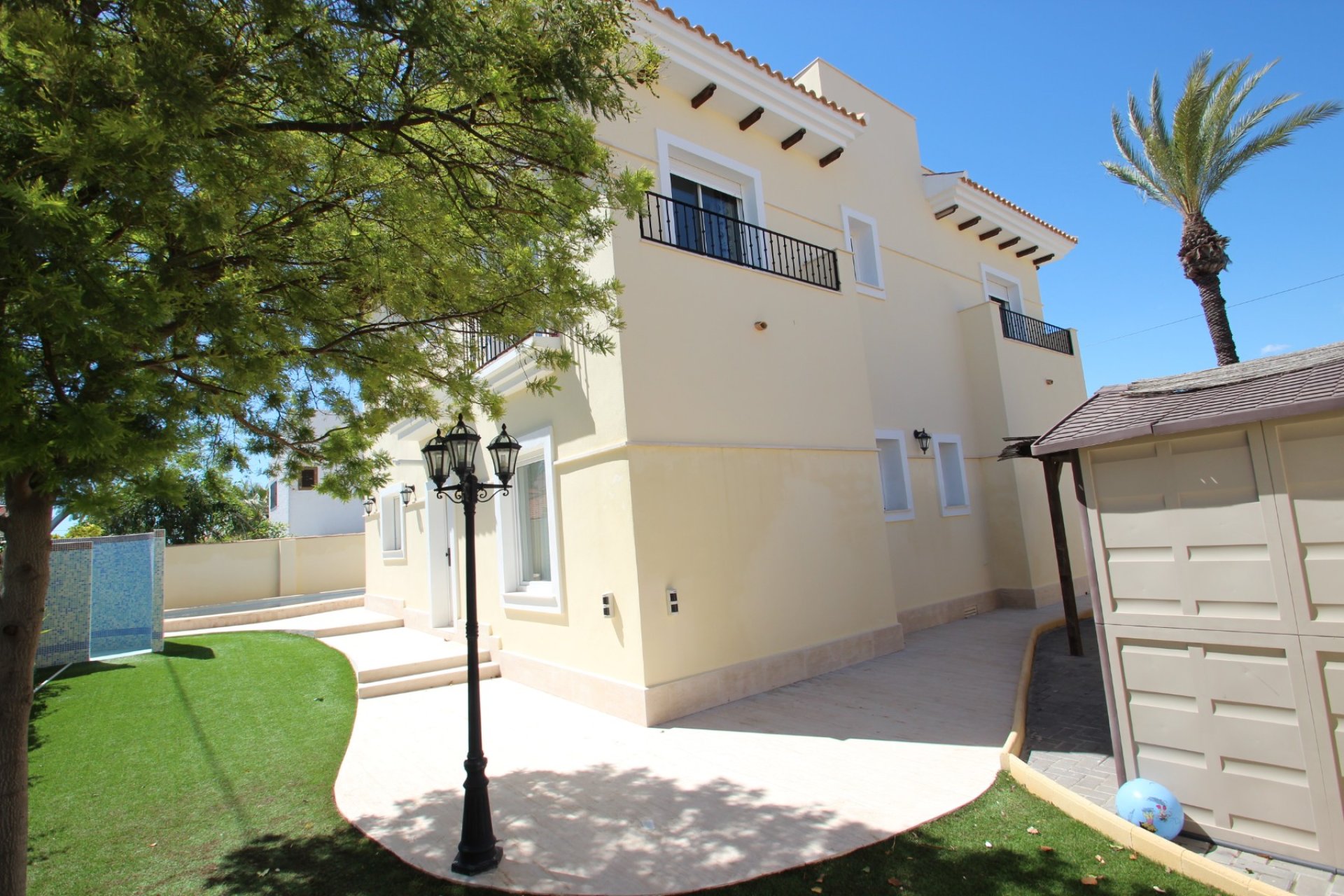 Sale - Villa - Orihuela costa - Cabo Roig