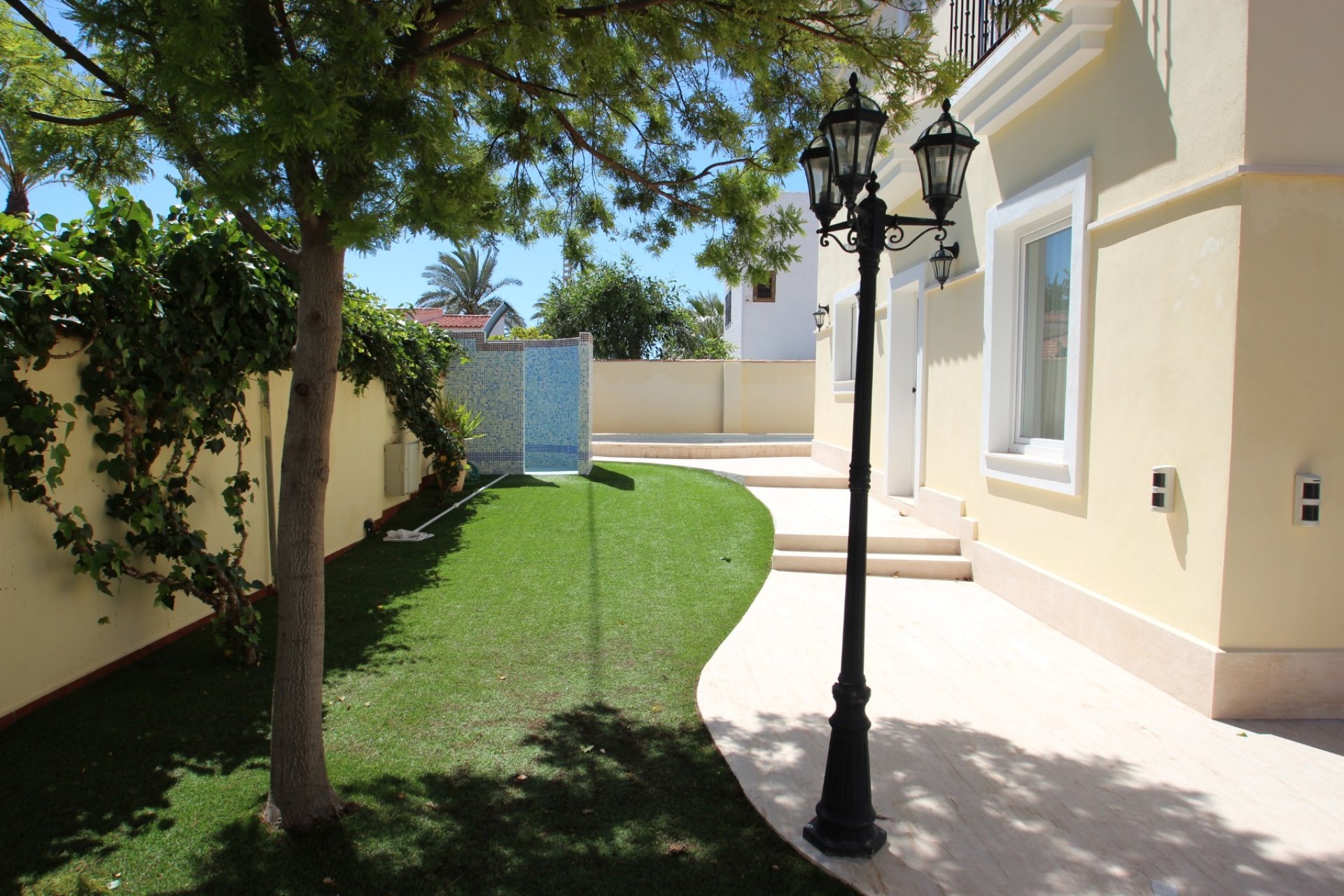Sale - Villa - Orihuela costa - Cabo Roig