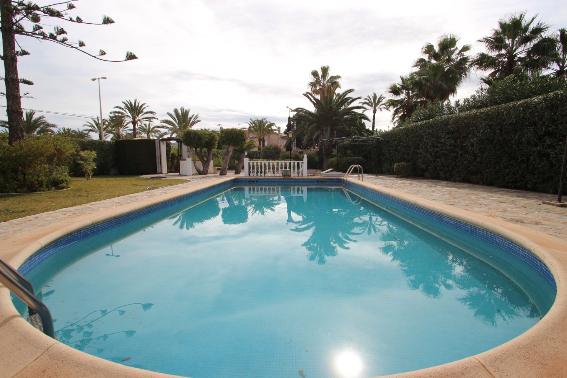 Sale - Villa - Orihuela costa - Cabo Roig