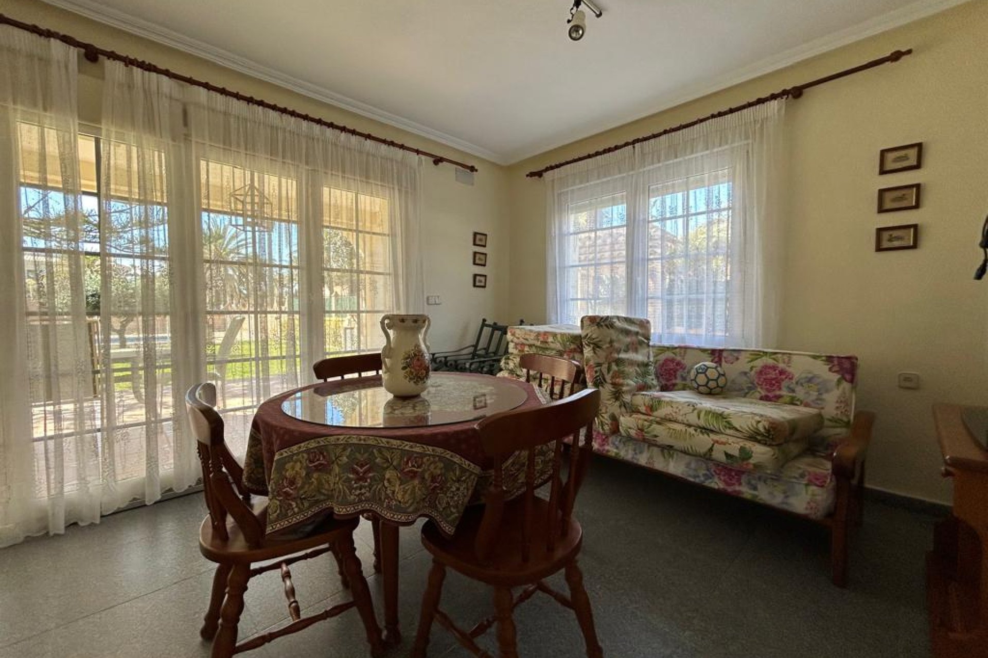 Sale - Villa - Orihuela costa - Cabo Roig