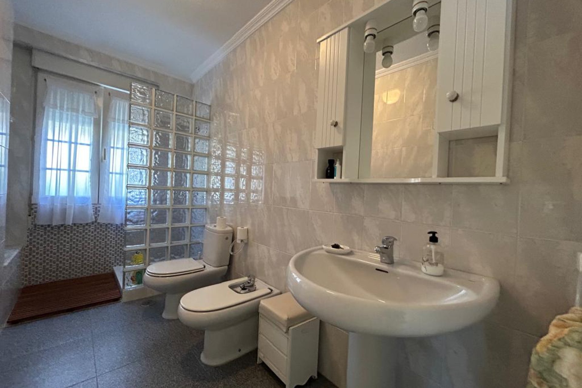 Sale - Villa - Orihuela costa - Cabo Roig