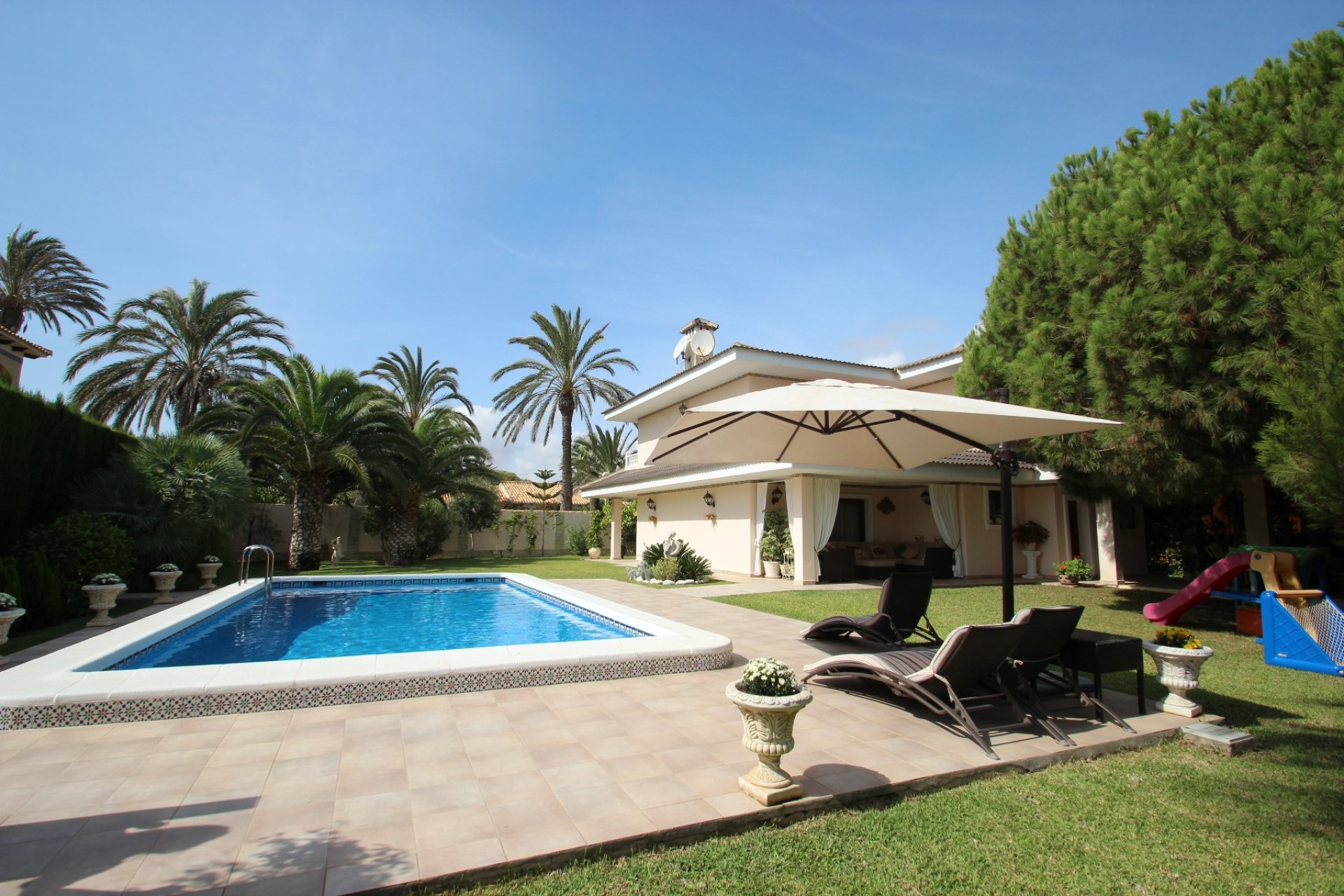 Sale - Villa - Orihuela costa - Cabo Roig