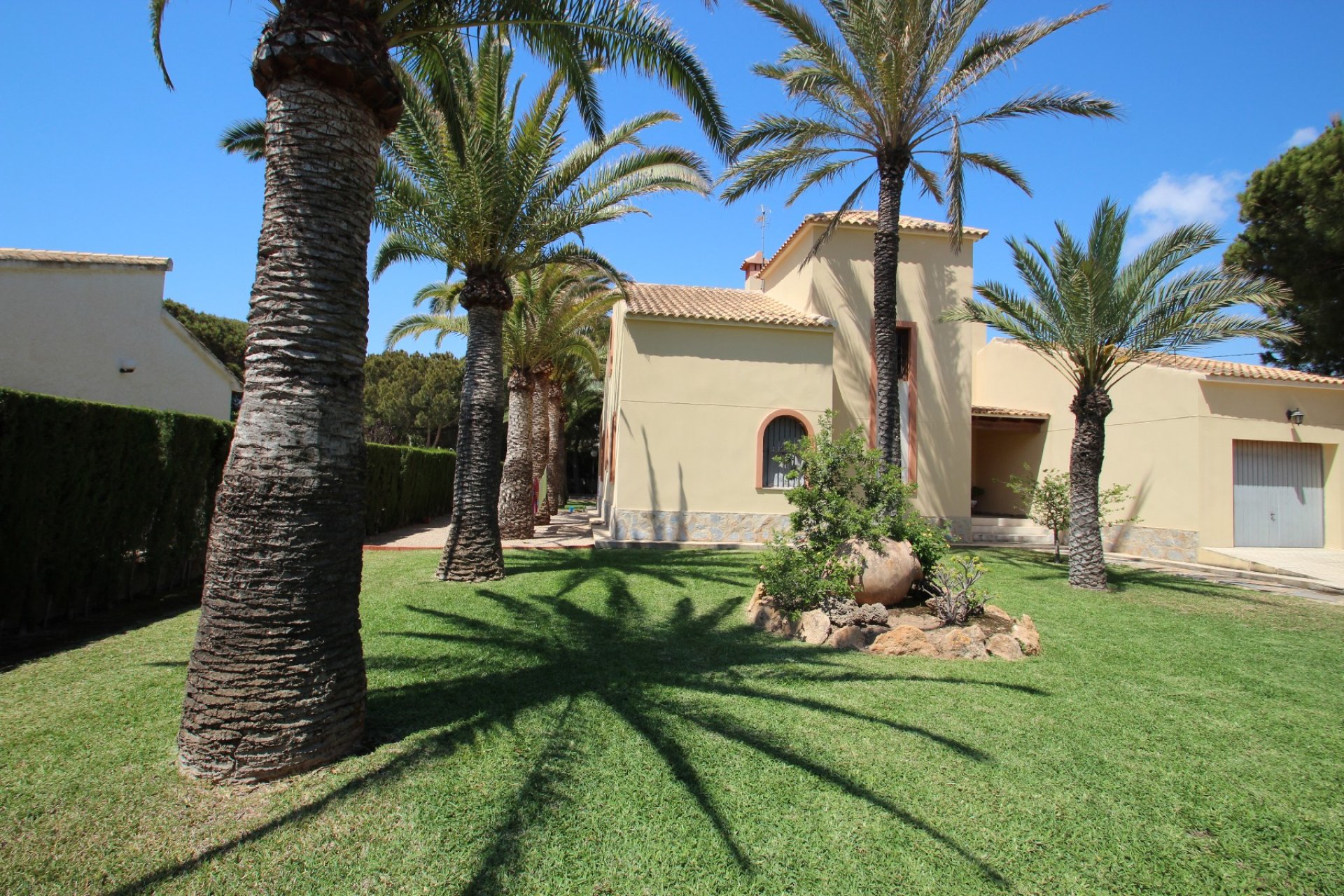 Sale - Villa - Orihuela costa - Cabo Roig