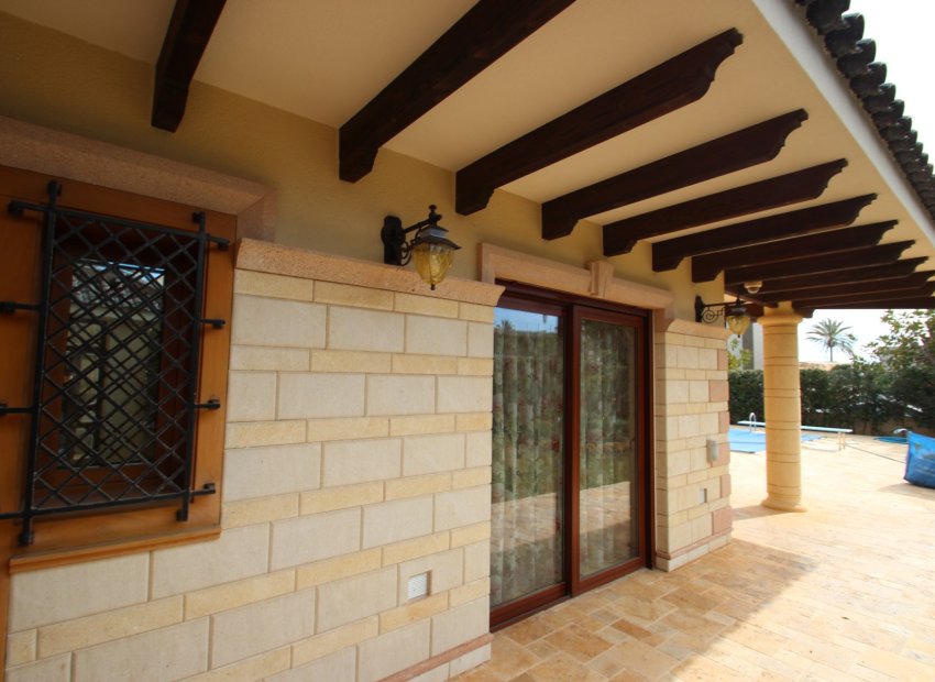 Sale - Villa - Orihuela costa - Cabo Roig