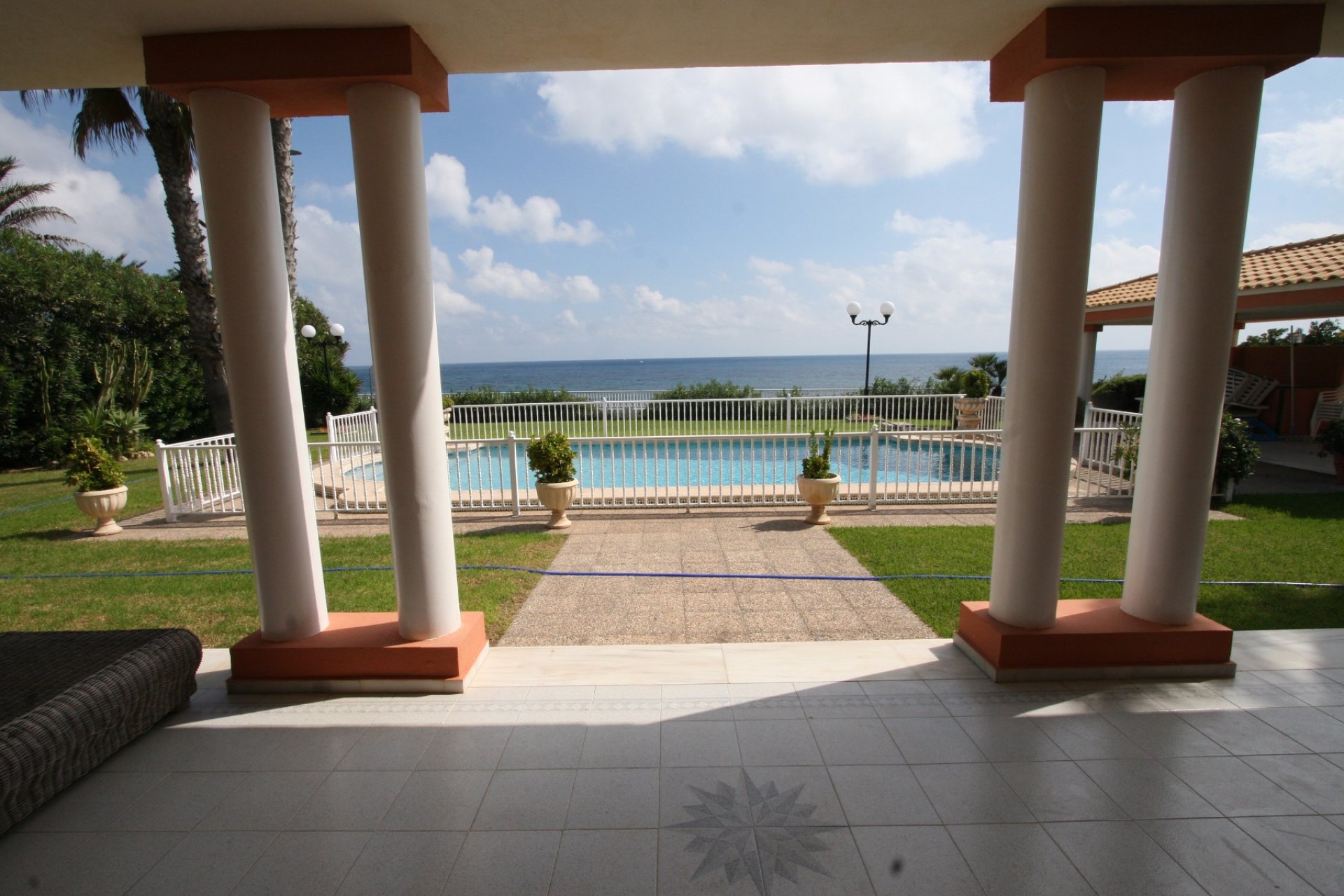 Sale - Villa - Orihuela costa - Cabo Roig