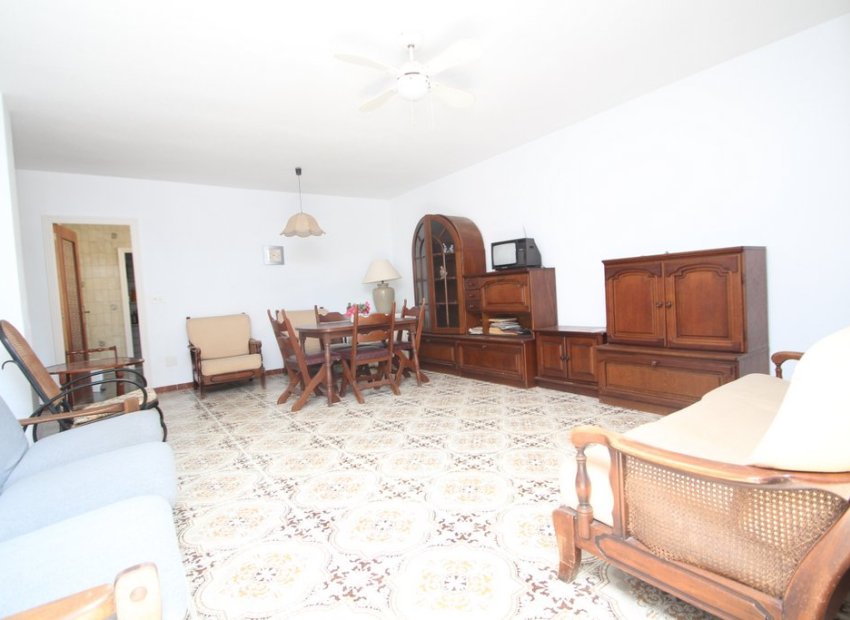 Sale - Villa - Orihuela costa - La Zenia