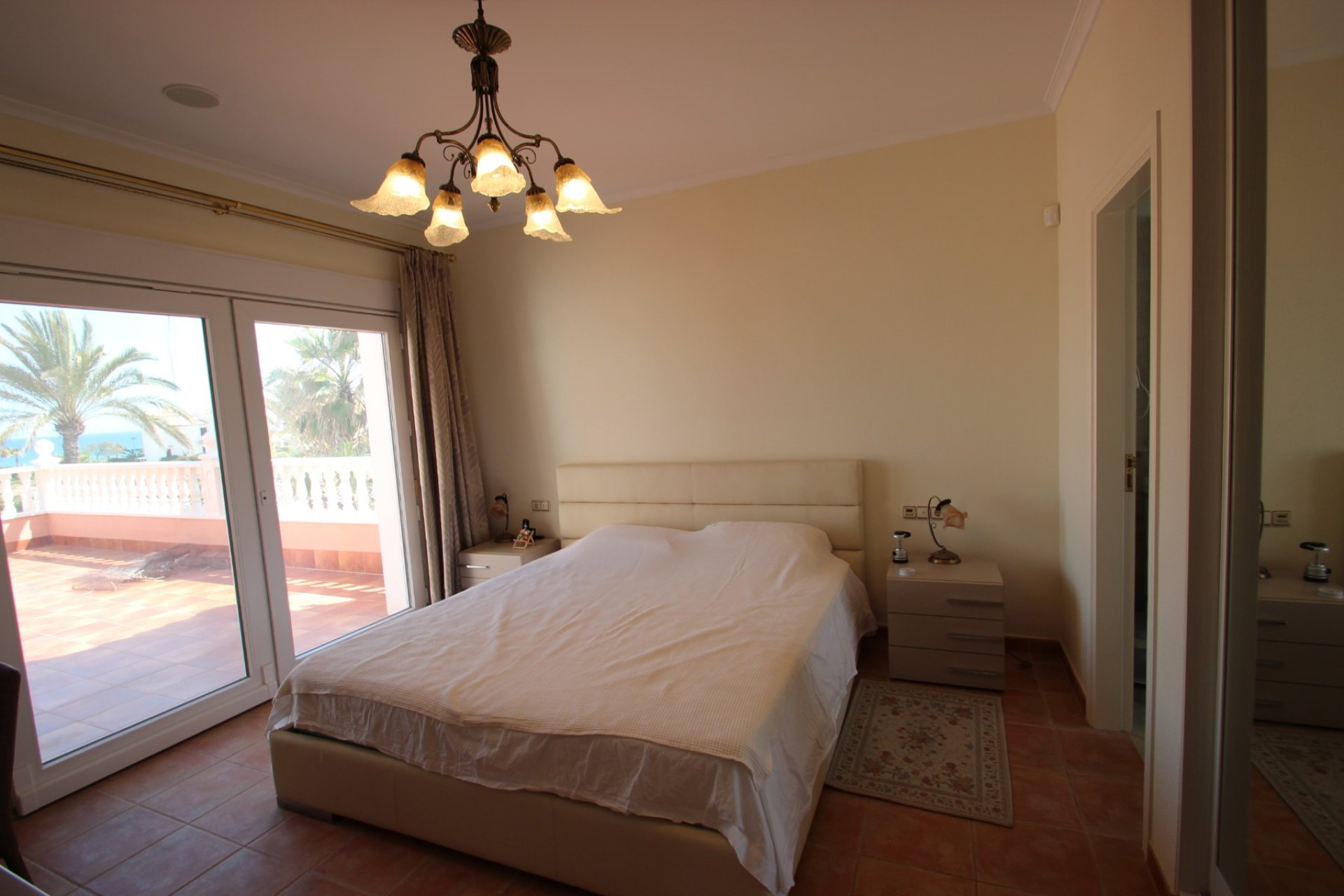Sale - Villa - Orihuela costa - La Zenia