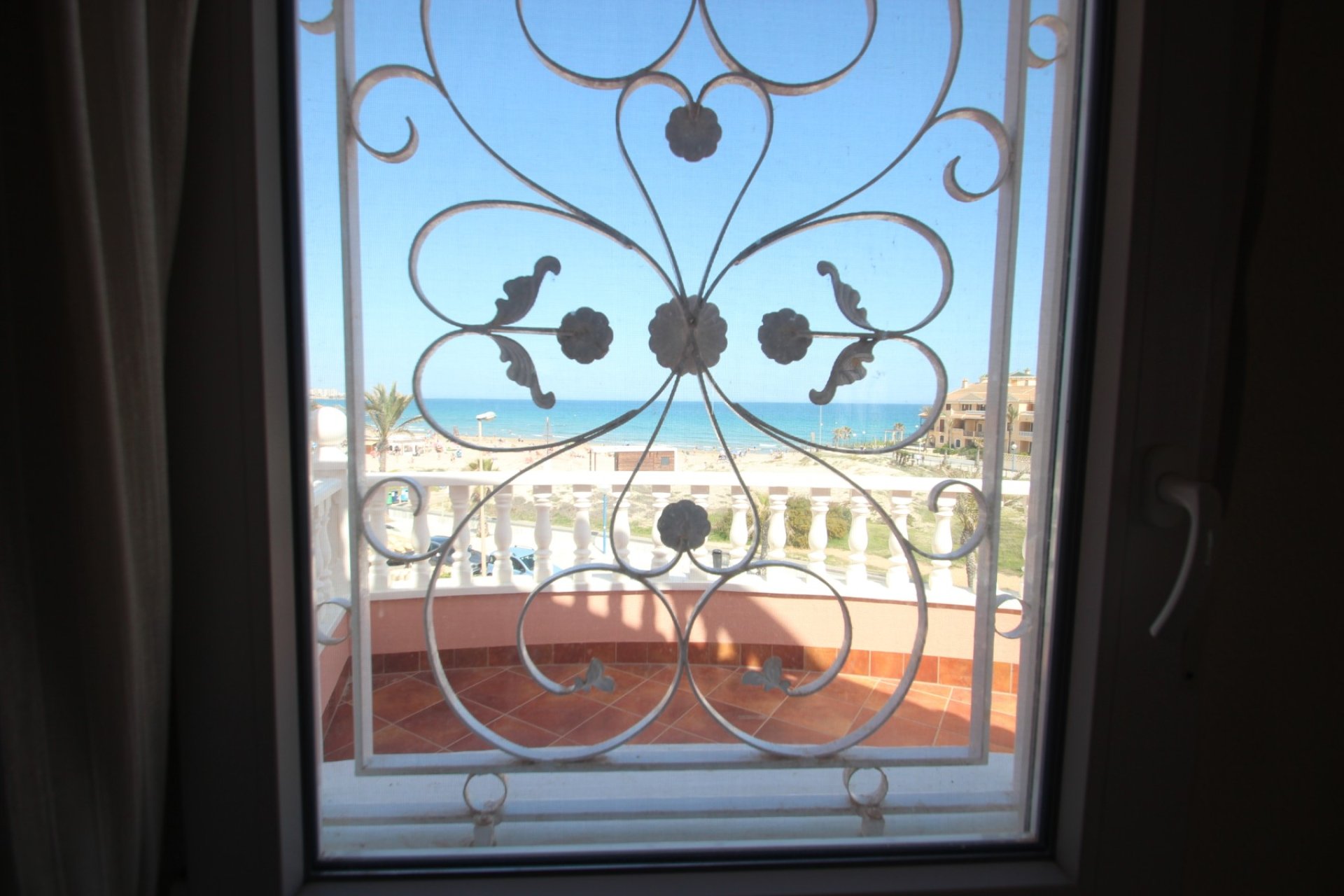 Sale - Villa - Orihuela costa - La Zenia