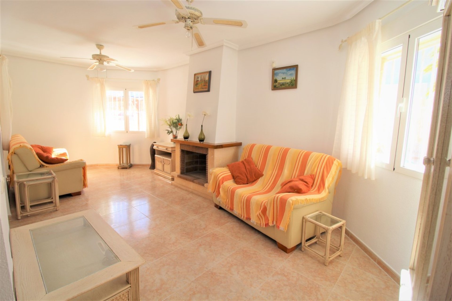 Sale - Villa - Orihuela costa - Villamartín Golf Resort