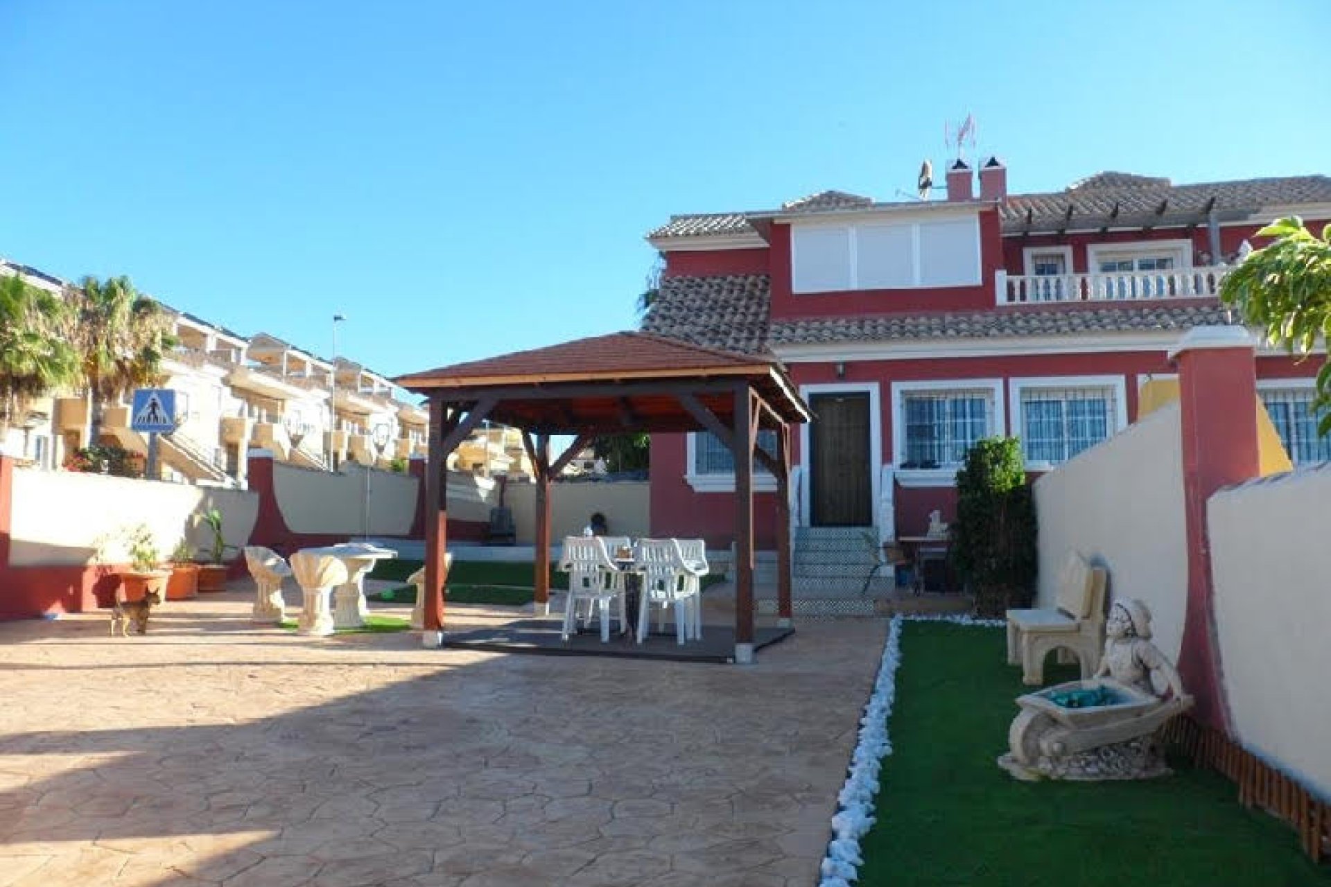 Sale - Villa - Orihuela costa - Villamartín Golf Resort