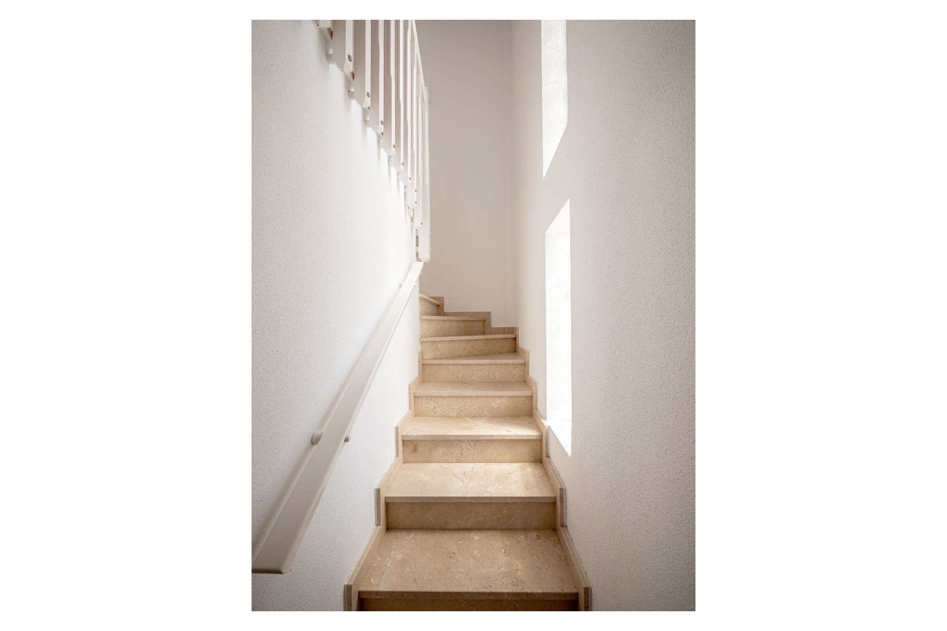 Sale - Villa - Orihuela costa - Villamartín Golf Resort