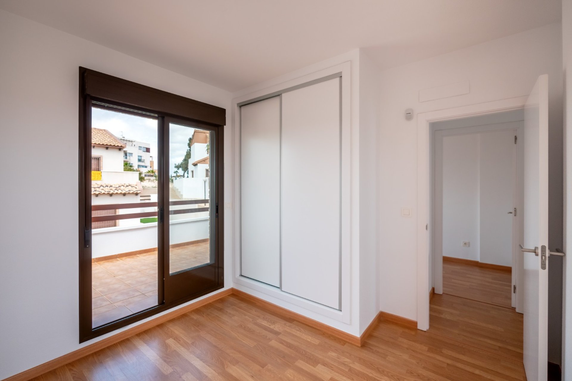 Sale - Villa - Orihuela costa - Villamartín Golf Resort