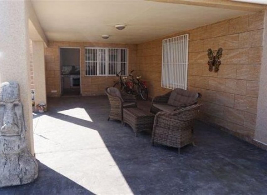 Sale - Villa - Torrevieja - La Mata