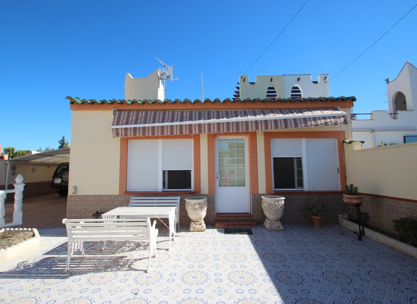 Sale - Villa - Torrevieja - La Siesta - El Salado - Torreta