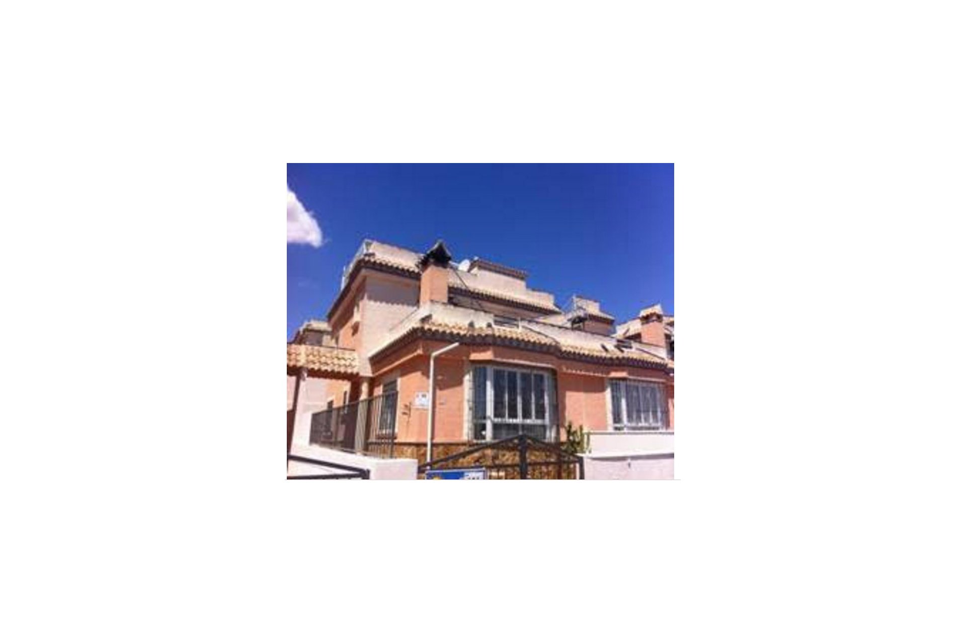 Sale - Villa - Torrevieja - Los Balcones