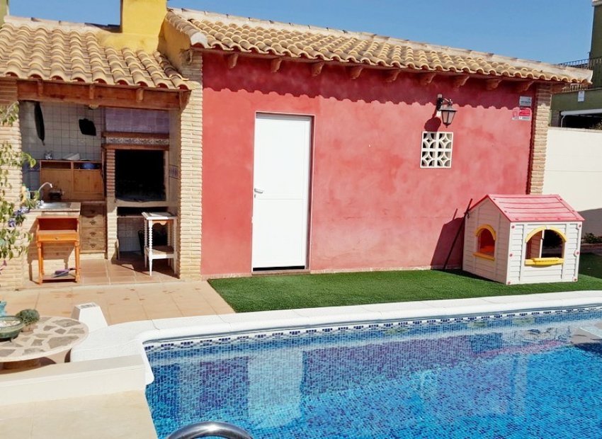 Sale - Villa - Torrevieja - Los Balcones