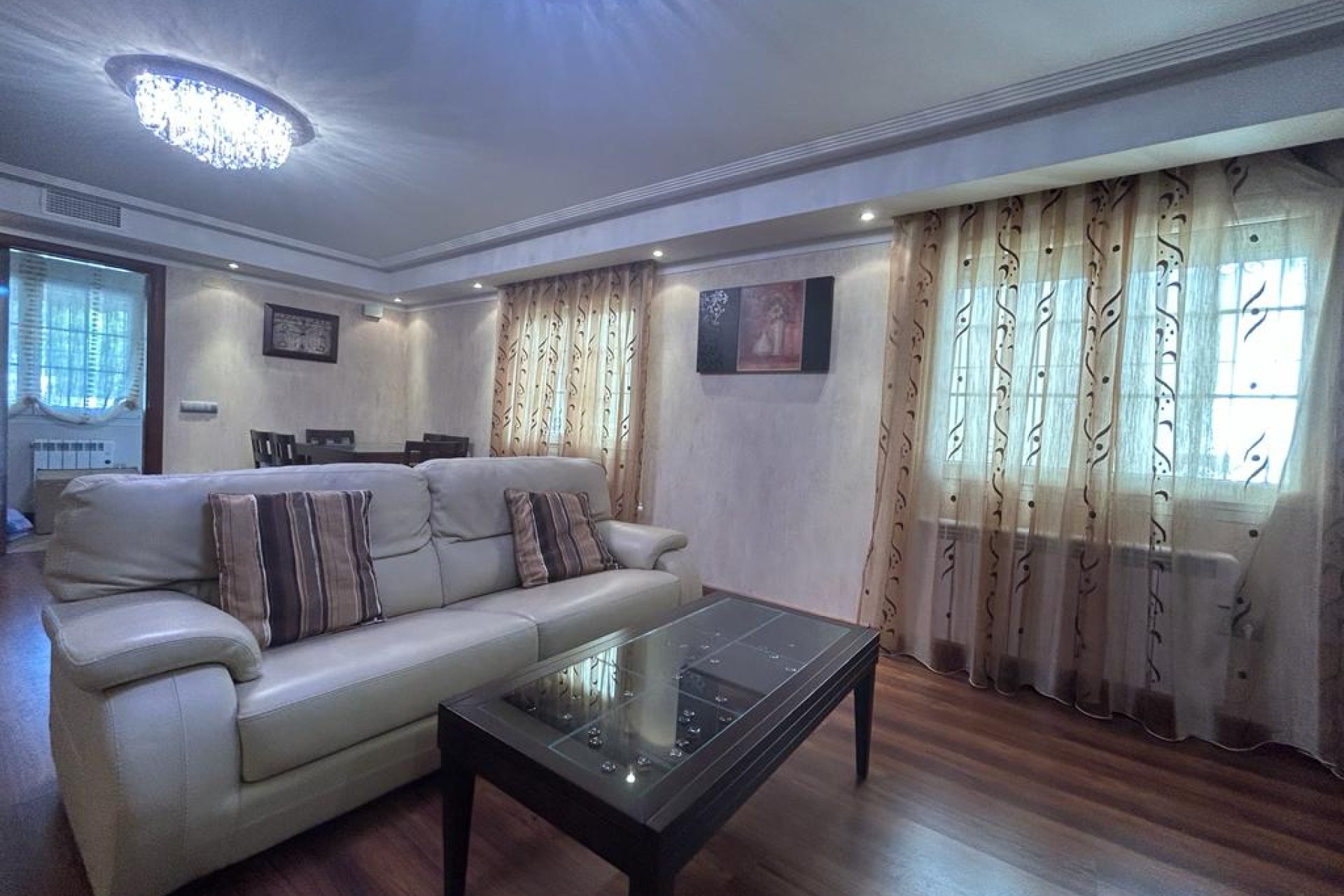 Sale - Villa - Torrevieja - Torreta Florida