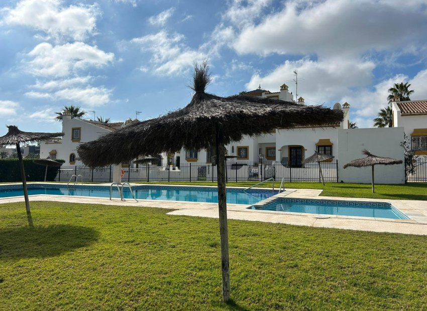 Venta - Adosado - Orihuela costa - Villamartín Golf Resort