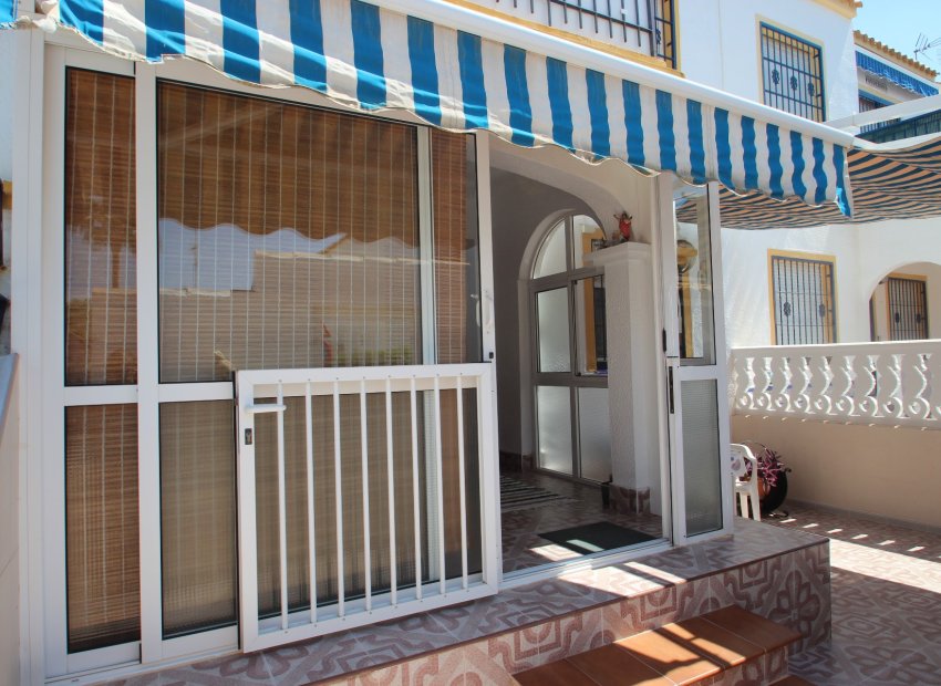 Venta - Bungalow - Torrevieja - Centro Ciudad