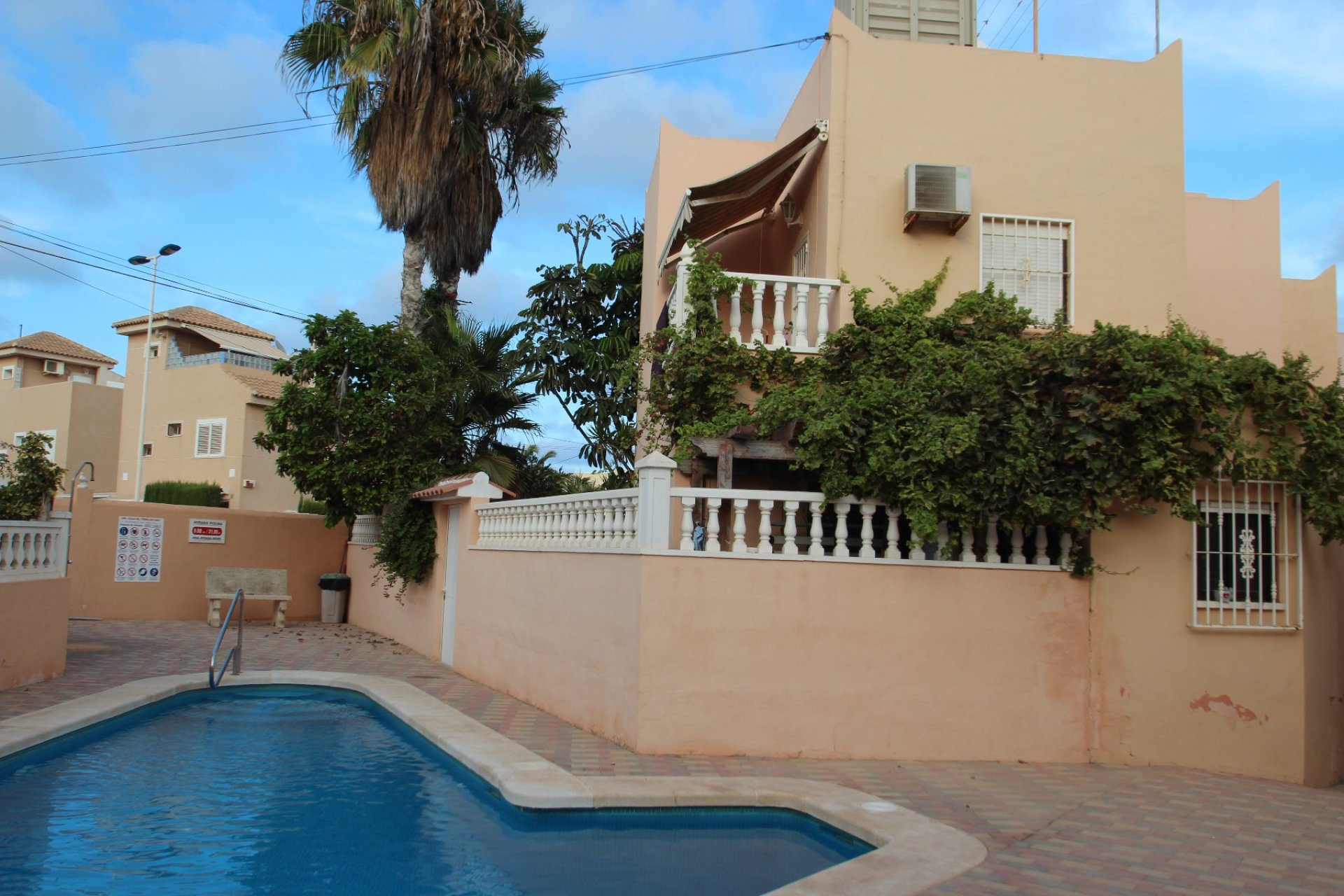 Venta - Bungalow - Torrevieja - La Mata