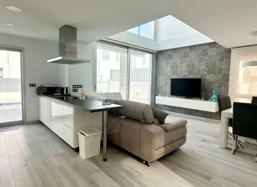 Venta - Casa - Orihuela costa - Cabo Roig