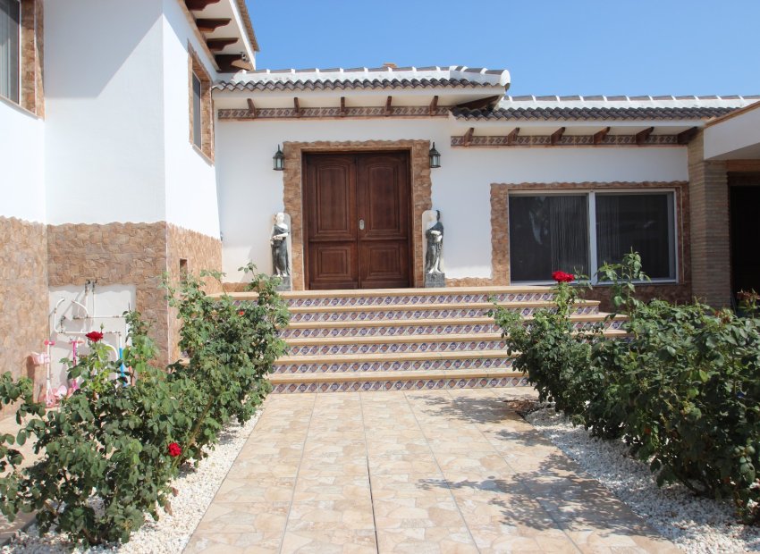 Venta - Casa - San Miguel de Salinas