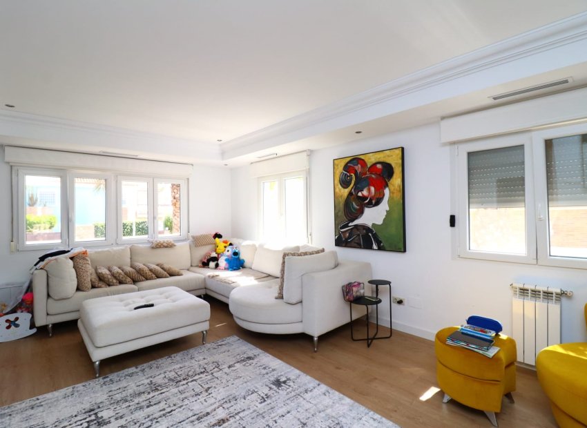 Venta - Chalet de Lujo - Orihuela costa - Dehesa de Campoamor