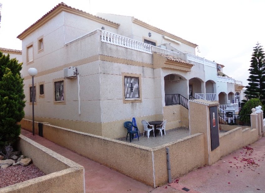 Вторичная недвижимость - бунгало - Torrevieja - Los Balcones