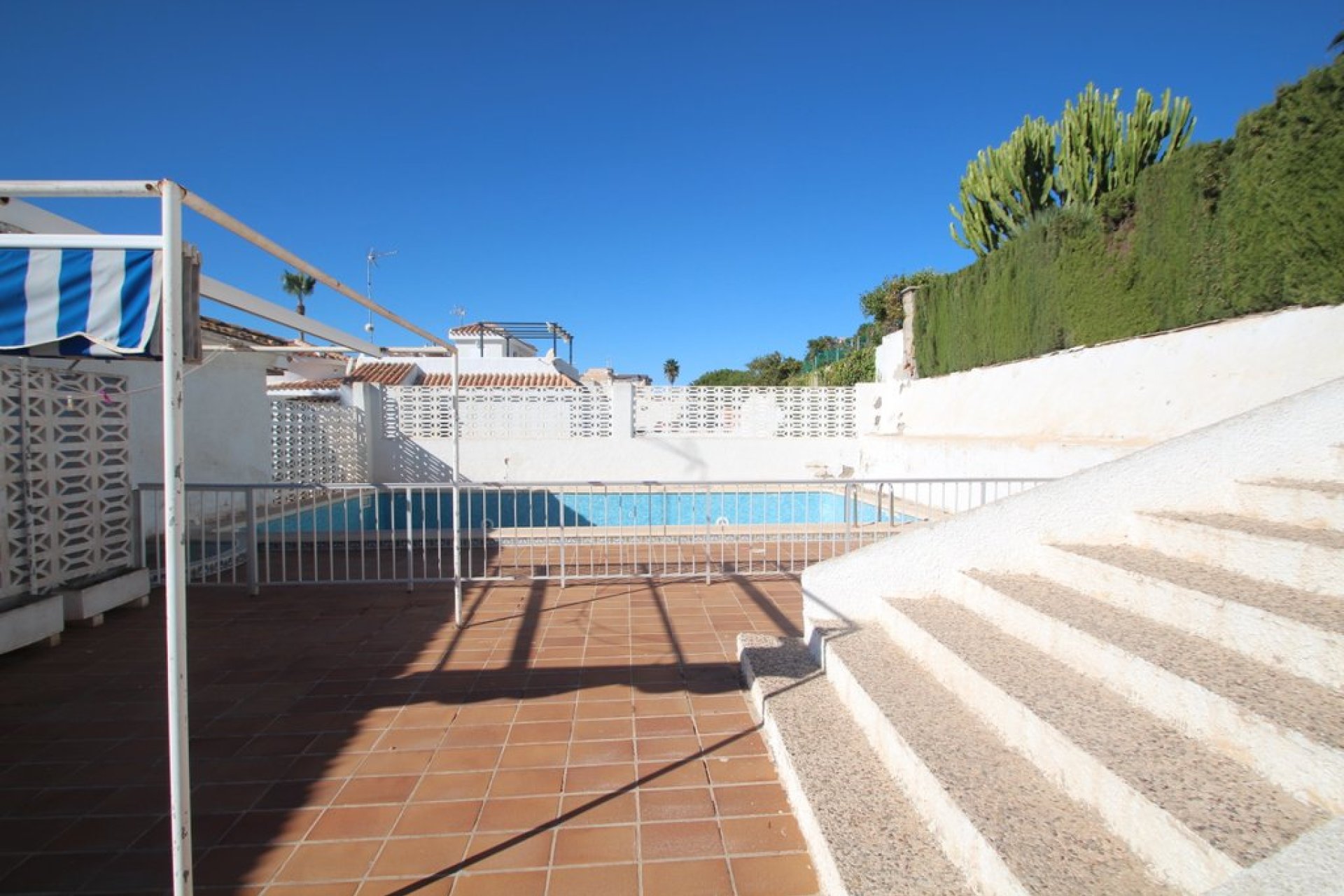 Вторичная недвижимость - Дом - Orihuela costa - La Zenia