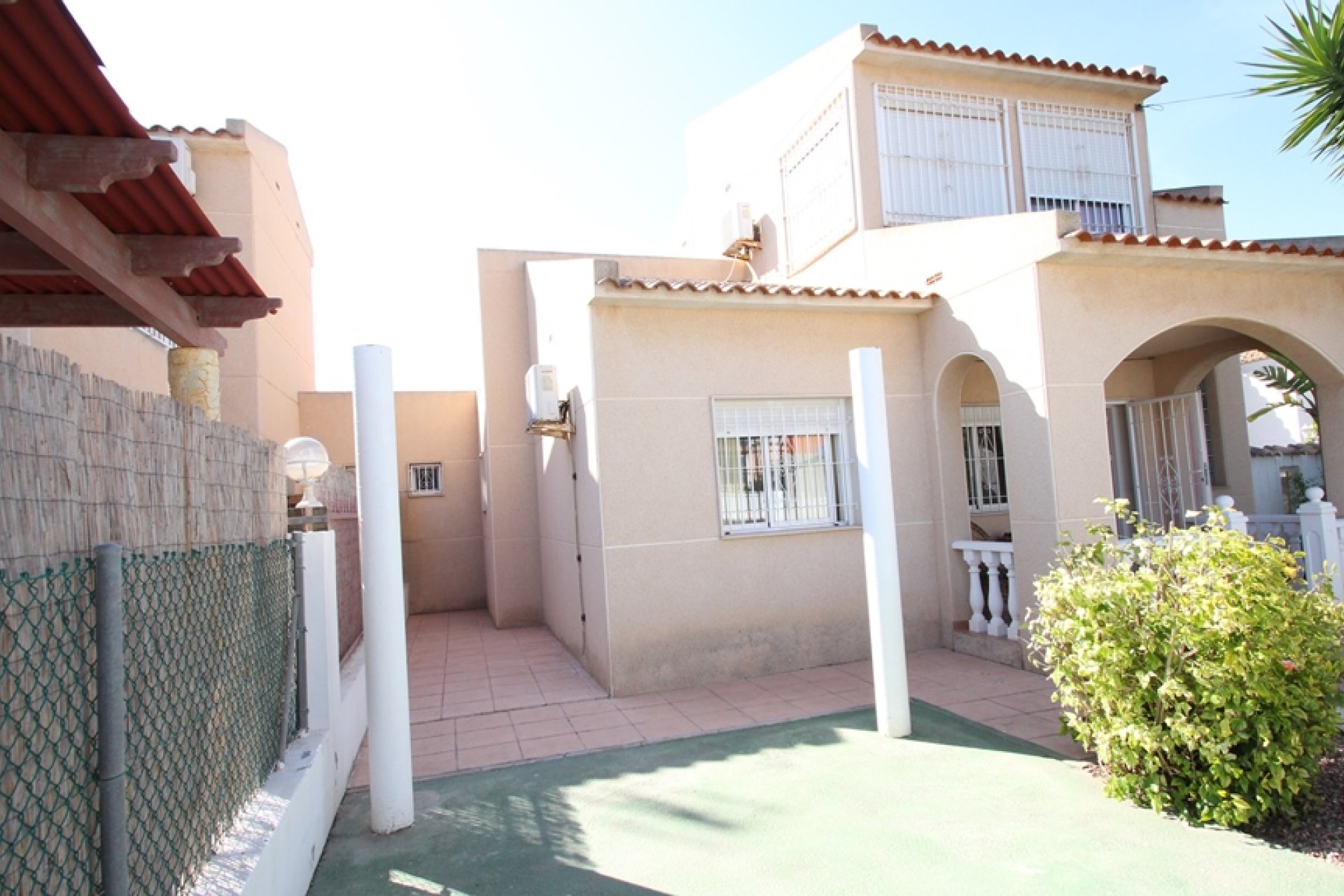 Вторичная недвижимость - Дом - Torrevieja - La Siesta - El Salado - Torreta