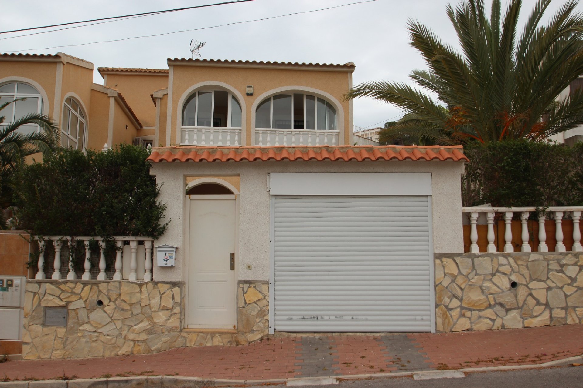 Вторичная недвижимость - Дом - Torrevieja - Los Balcones