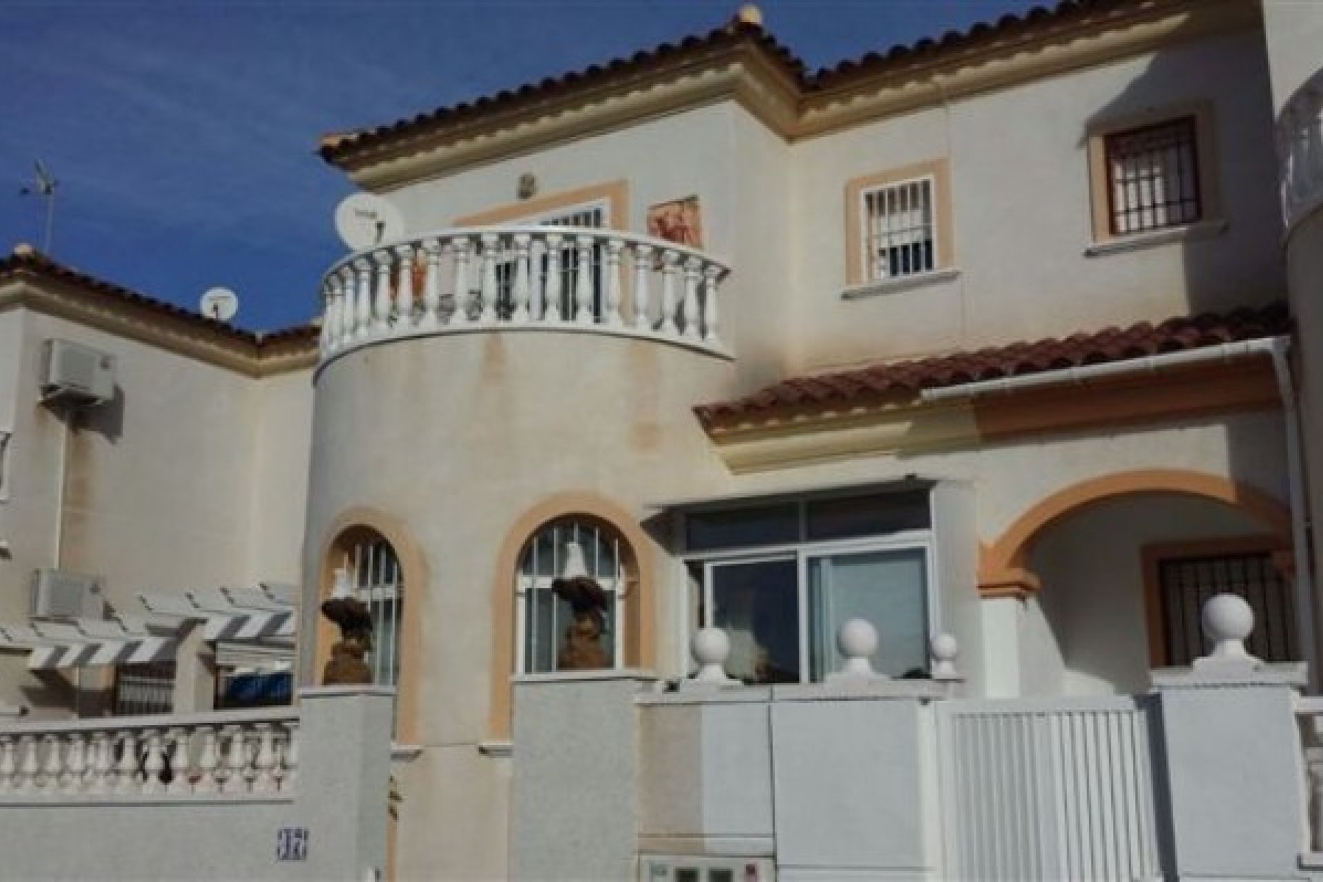 Вторичная недвижимость - дуплекс - Torrevieja - Nueva Torrevieja/Aguas Nuevas