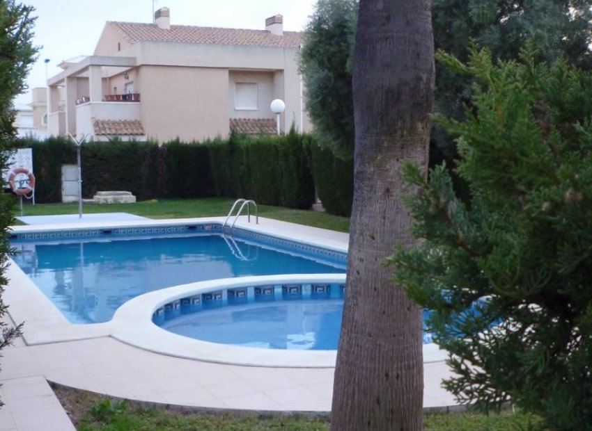 Вторичная недвижимость - дуплекс - Torrevieja - Nueva Torrevieja/Aguas Nuevas