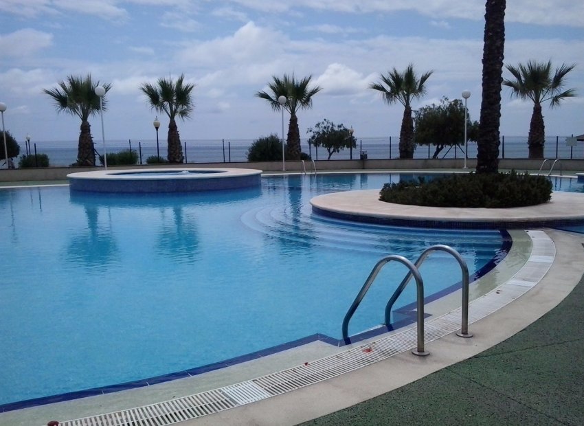 Вторичная недвижимость - квартира - Orihuela costa - Aguamarina