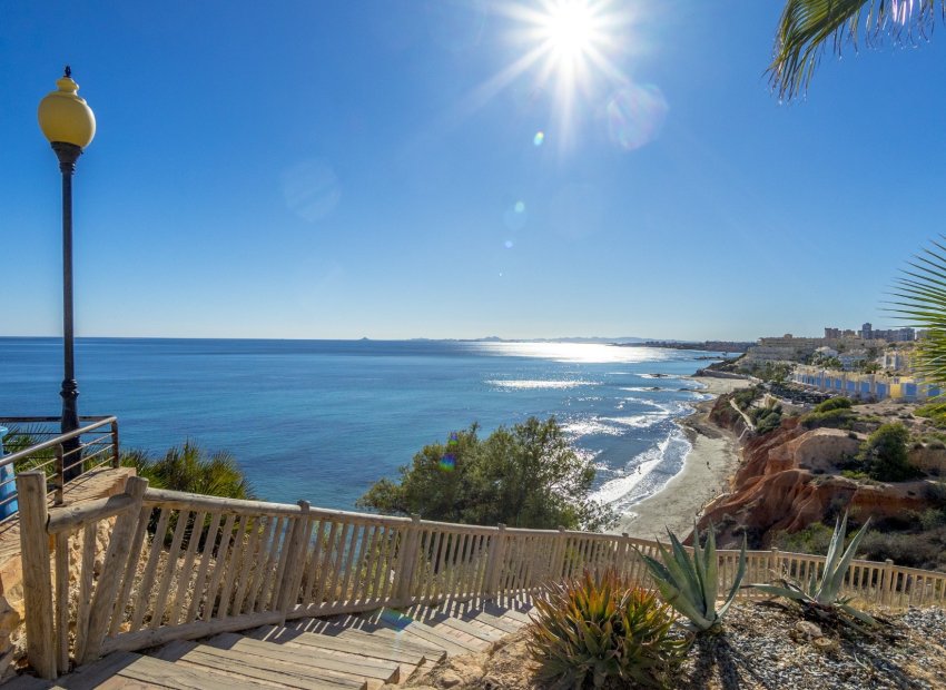 Вторичная недвижимость - квартира - Orihuela costa - Dehesa de Campoamor