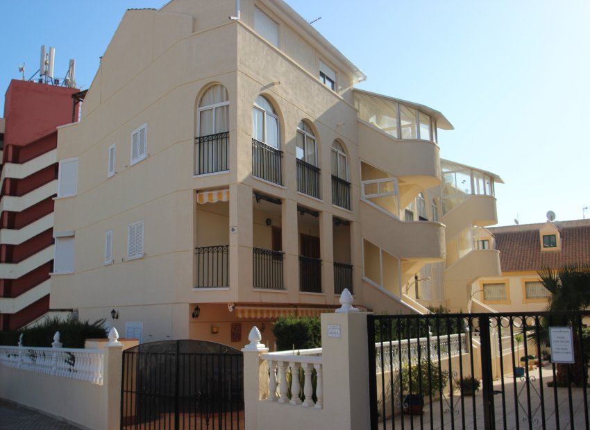 Вторичная недвижимость - квартира - Orihuela costa - La Zenia