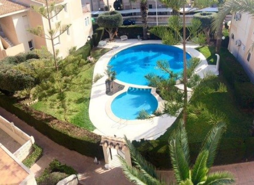 Вторичная недвижимость - квартира - Torrevieja - Cabo Cervera